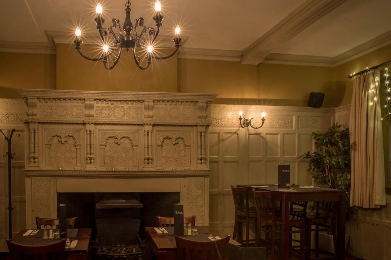 Qudos Hotel Salisbury Bagian luar foto