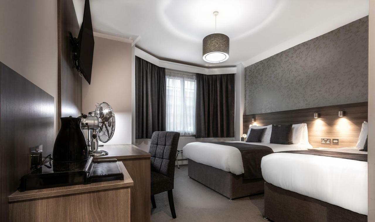 Qudos Hotel Salisbury Bagian luar foto